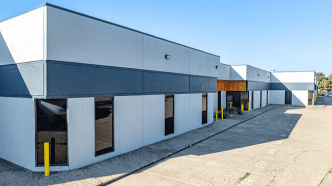 Industrial Property for Lease - 2500-2536 NE Loop 820, Fort Worth, Texas, 76106 (1)