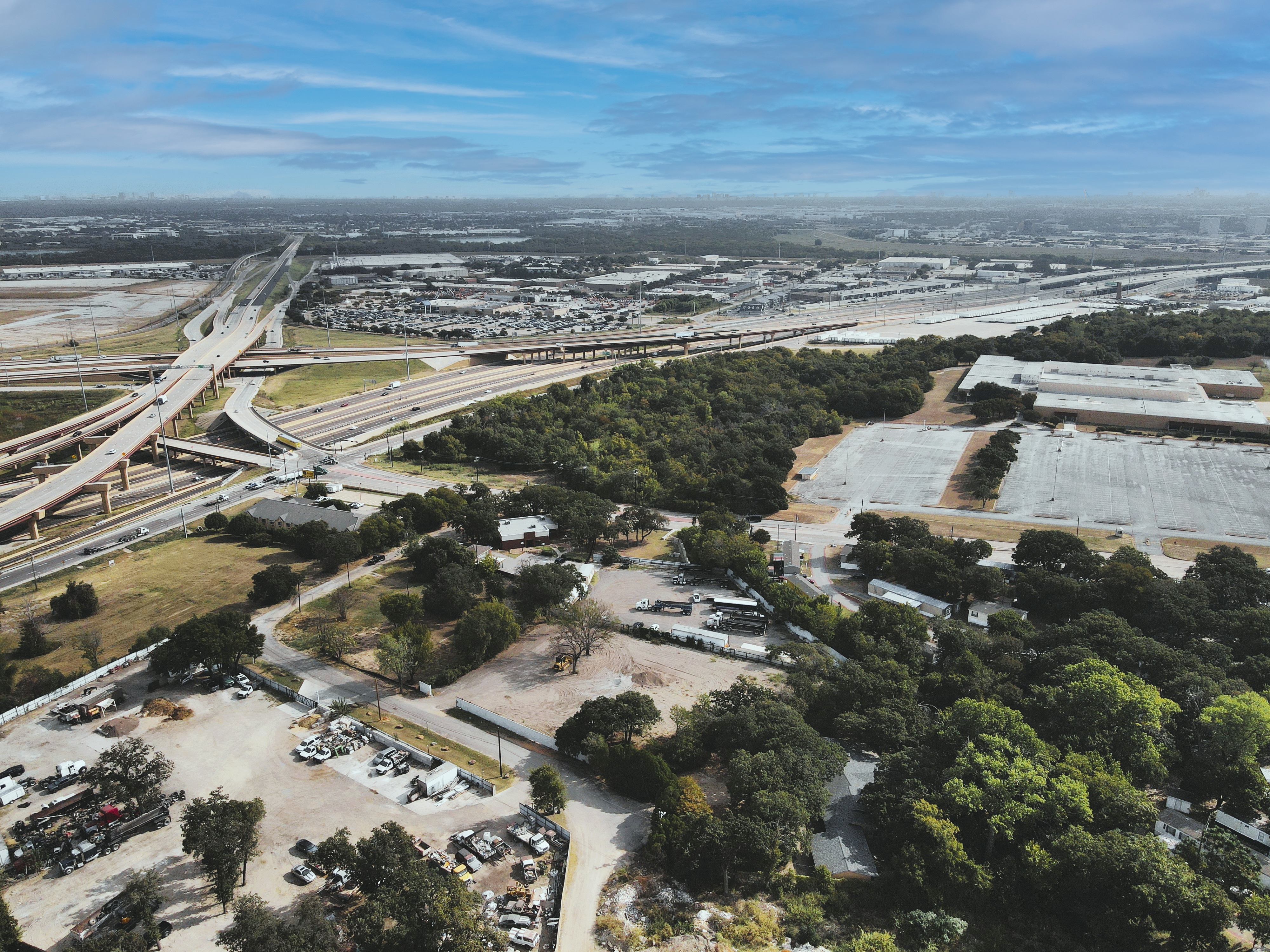 , image/jpeg - Platform 3.jpg Industrial Property for Lease or Sale - 2075 Maryland Dr, Irving, Texas, 75061 (8)