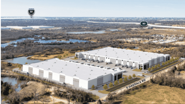 Industrial Property for Lease or Sale - 355 E Oakdale Rd - Building B, Grand Prairie, TX, 75050