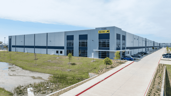 Industrial Space for Lease - 11085 Harmon Rd, Fort Worth, TX, 76177