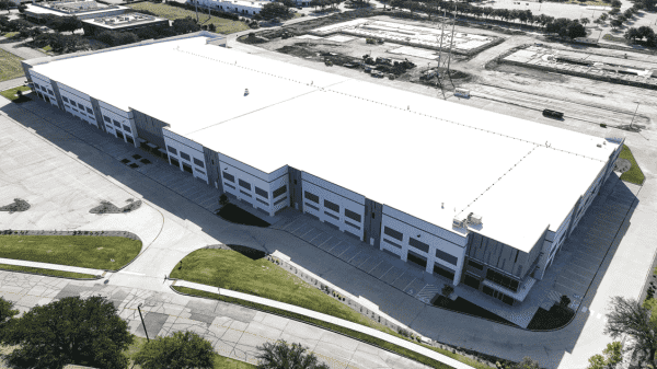 Industrial Property for Lease or Sale - 8001 Ridgepoint Dr, Irving, TX, 75063