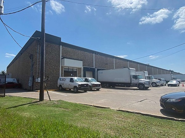 Industrial Space for Lease - 3276-3284 Quebec St, Dallas, TX, 75247