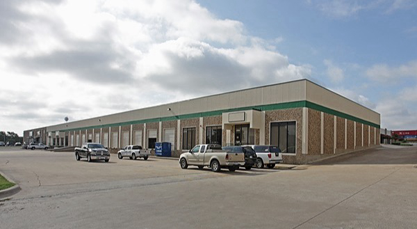 Industrial Space for Lease - 2224 Commerce Dr, Arlington, TX, 76011-6613