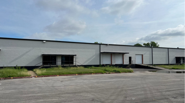 Industrial Property for Lease or Sale - 1121-1127 E Avenue J, Grand Prairie, TX, 75050-2625