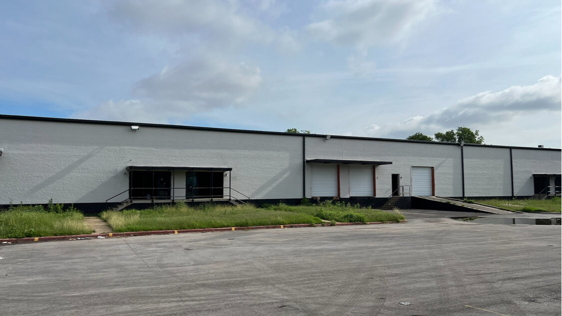 Industrial Property for Lease or Sale - 1121-1127 E Avenue J, Grand Prairie, Texas, 75050-2625 (1)