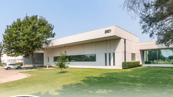 Industrial Space for Lease - 2821 Telecom Pkwy, Richardson, TX, 75082
