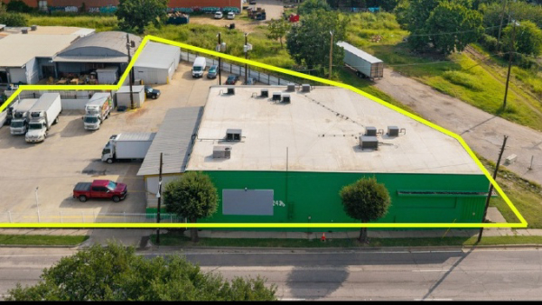 Industrial Property for Lease or Sale - 2438 S Cesar Chavez Blvd, Dallas, TX, 75215