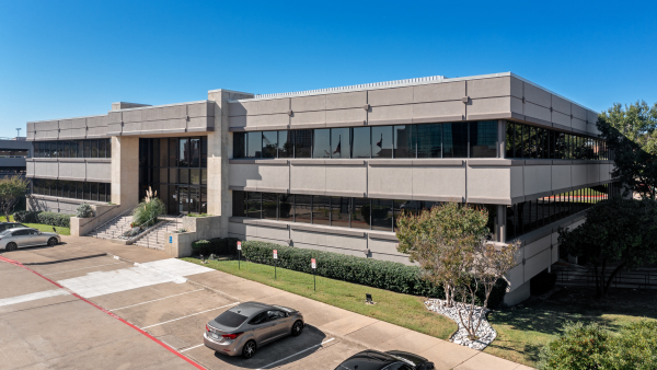 Industrial Space for Lease - 150 W John Carpenter Fwy, Southwest Dallas, TX, 75039, Suite 100,200,210