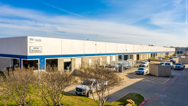 Industrial Space for Lease - 11425 Mathis Avenue - Royal 5, Farmers Branch, TX, 75234, Suite 408