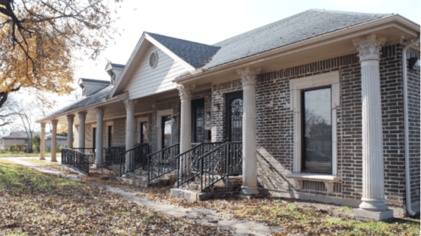 Healthcare Property for Lease or Sale - 3403 N Beach St, Fort Worth, TX, 76111-6305