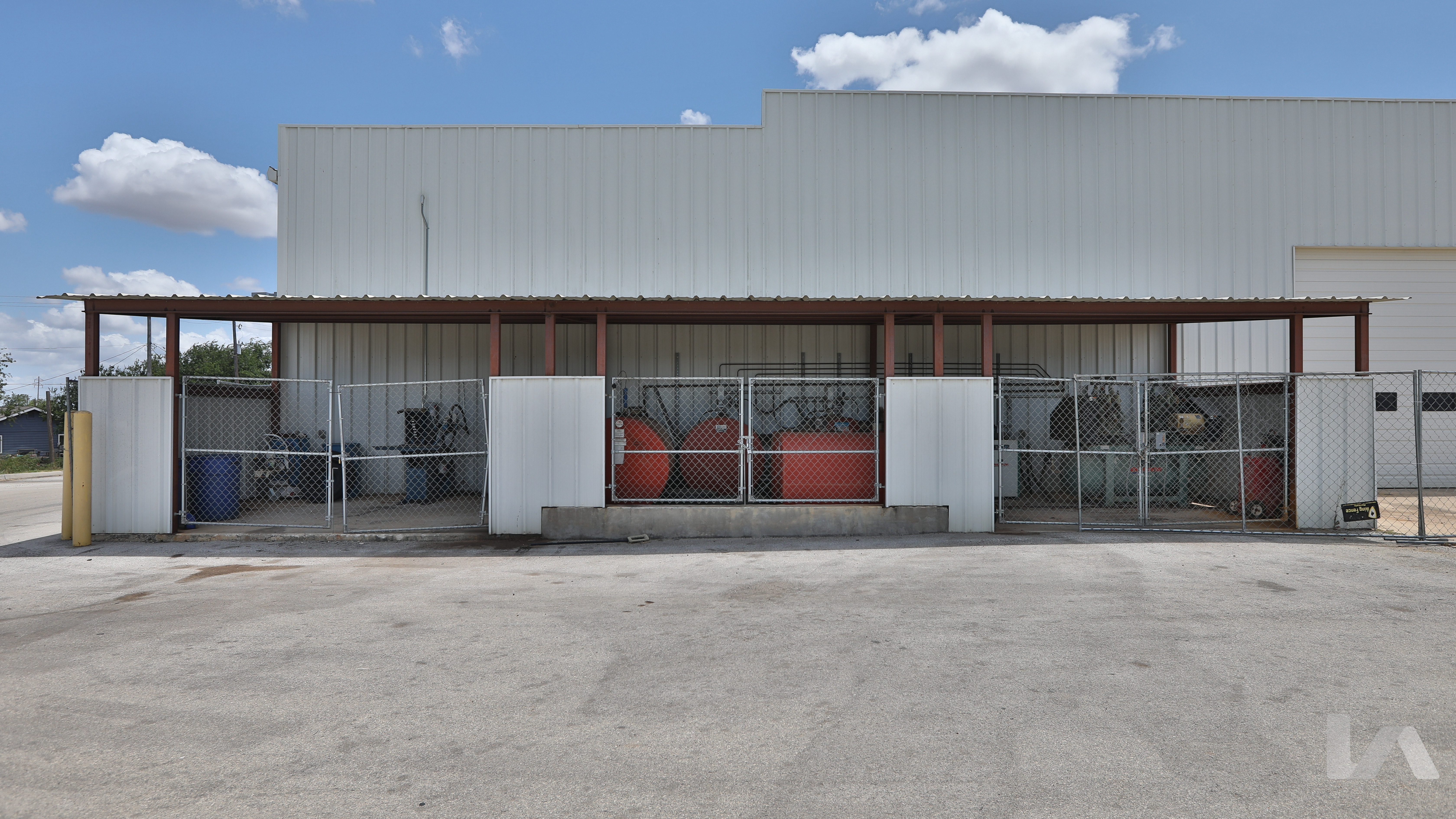 Industrial Property for Sale - 16919 IH 35, Dilley, Texas, 78017 (17)