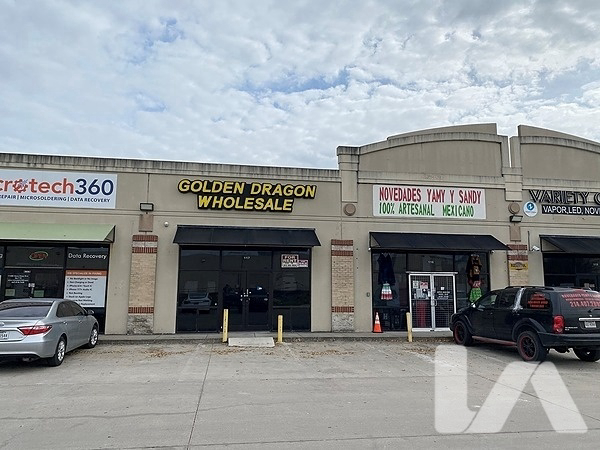 Retail Property for Sale - 11500 Harry Hines Blvd, Dallas, Texas, 75229-8119 (1)