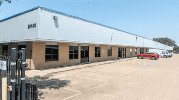 Industrial Space for Lease - 10840 - 10930 Switzer Ave, Dallas, TX, 75238, Suite 102