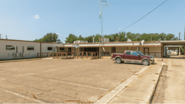 Healthcare Property for Lease - 200 N San Jacinto St, Whitney, TX, 76692-2388