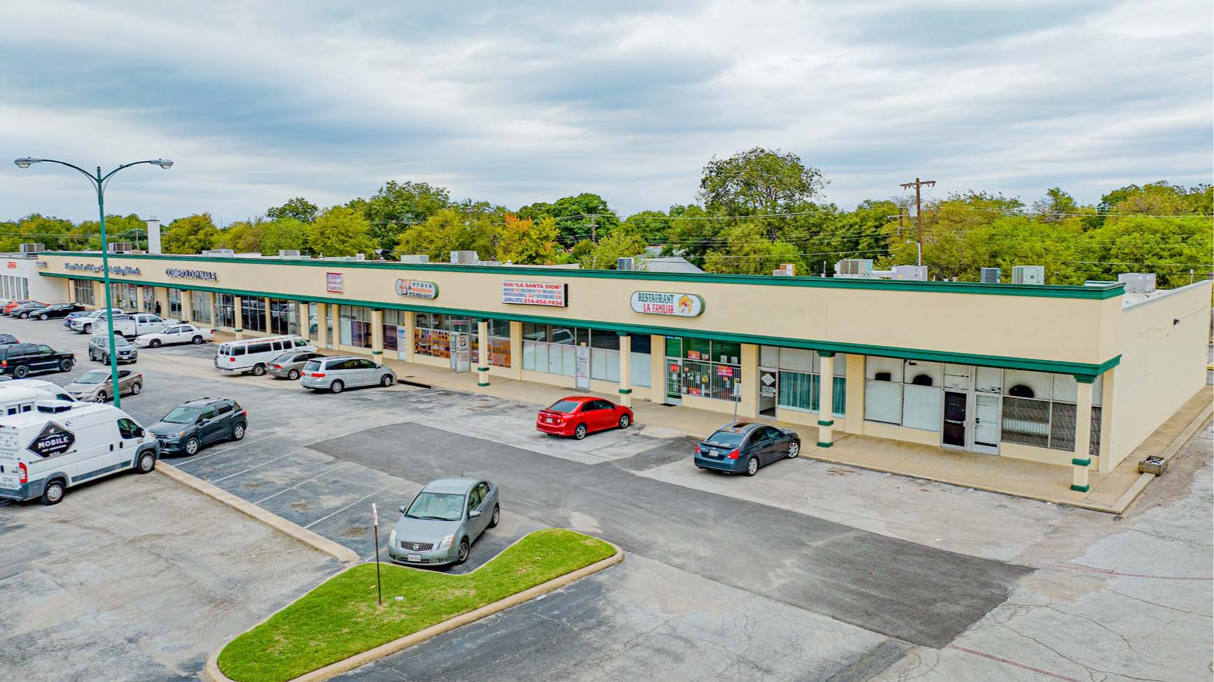 Retail Property for Sale - 9888 Ferguson Rd, Dallas, Texas, 75228 (1)