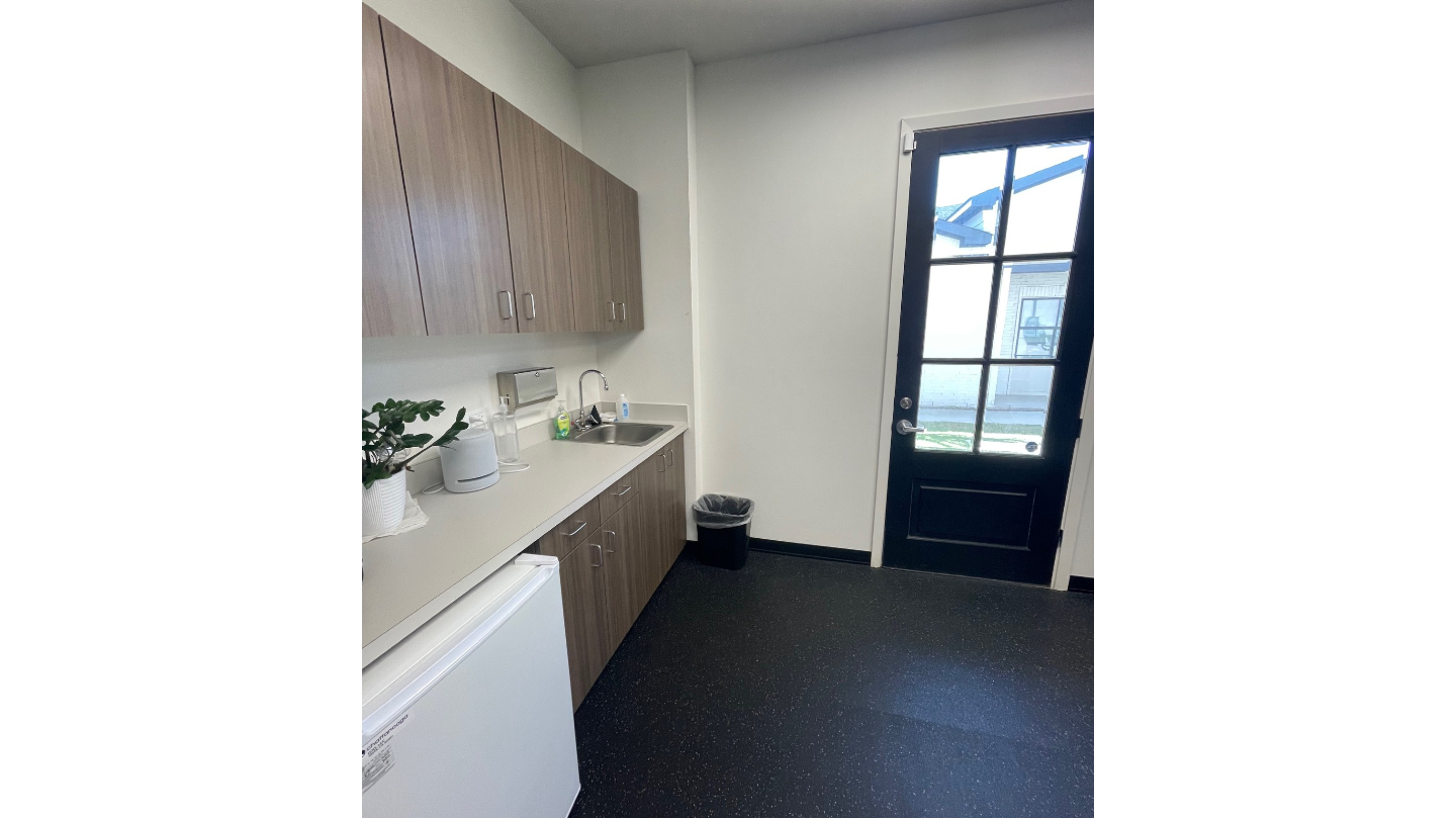 1220 N Kimball Ave, Interior Building Photo - Kitchen Office Property for Rent - 1220 N Kimball Ave, Southlake, Texas, 76092 (5)