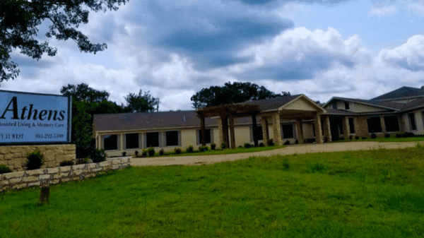 Healthcare Property for Lease or Sale - 8579 State Highway 31 W, Athens, TX, 75751-8792