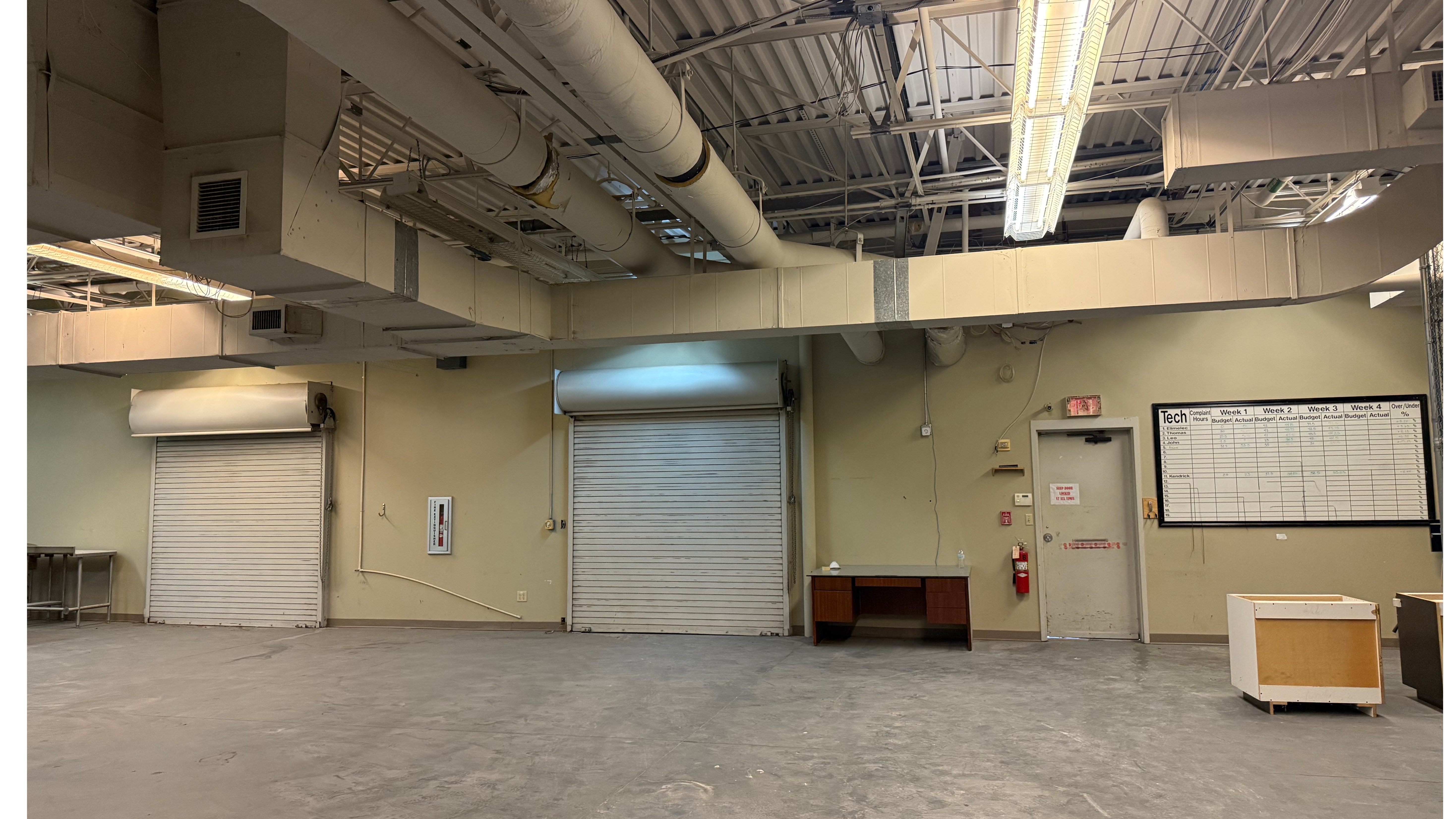 2532-2542 Highlander Way, Interior Building Photo Warehouse - undefined Industrial Property for Lease - 2532-2542 Highlander Way, Carrollton, Texas, 75006 (4)