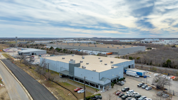 Industrial Space for Lease - 2421 N Interstate 35, Denton, TX, 76207-2026