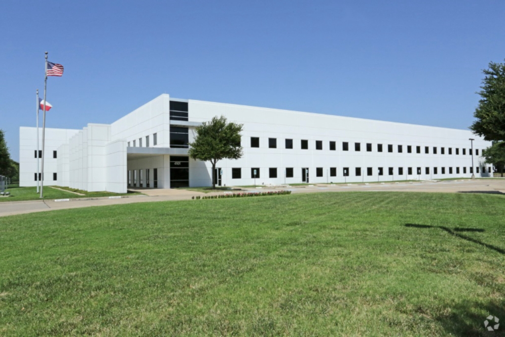 Industrial Property for Lease or Sale - 4101 International Pkwy, Carrollton, Texas, 75007 (1)