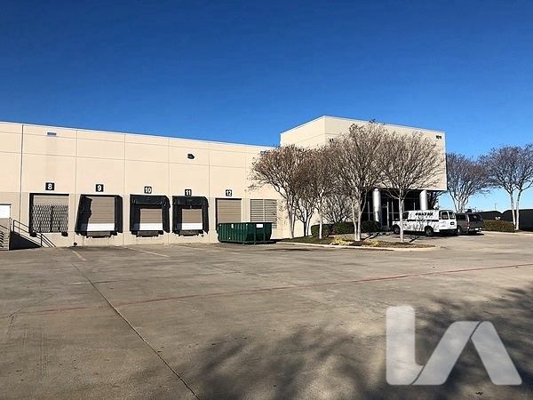Industrial Property for Lease - 1011 W Royal Ln, DFW Airport, Texas, 75261 (1)