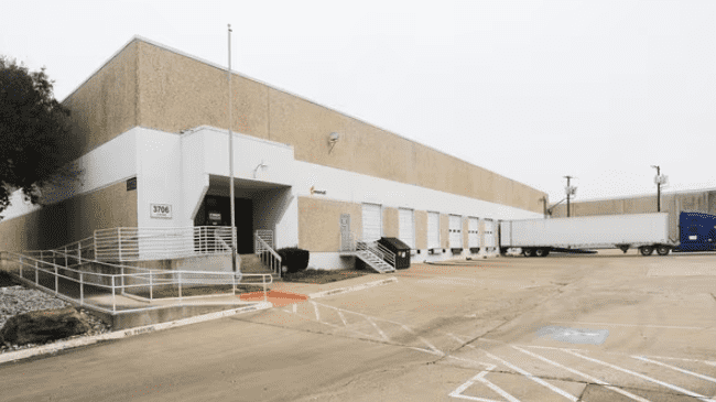 Industrial Property for Lease - 3702-3706 La Reunion Pky, Dallas, Texas, 75212 (1)