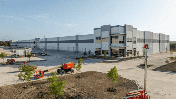 Industrial Property for Lease or Sale - 4693 Lawnview Ave, Dallas, TX, 75227