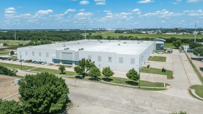 Industrial Property for Lease - 2040 Century Center Blvd, Irving, Texas, 75062-4922 (1)