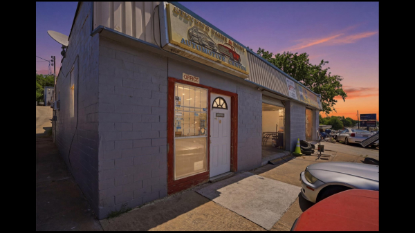 Industrial Building for Sale - 5416 Jacksboro Hwy, Fort Worth, TX, 76114