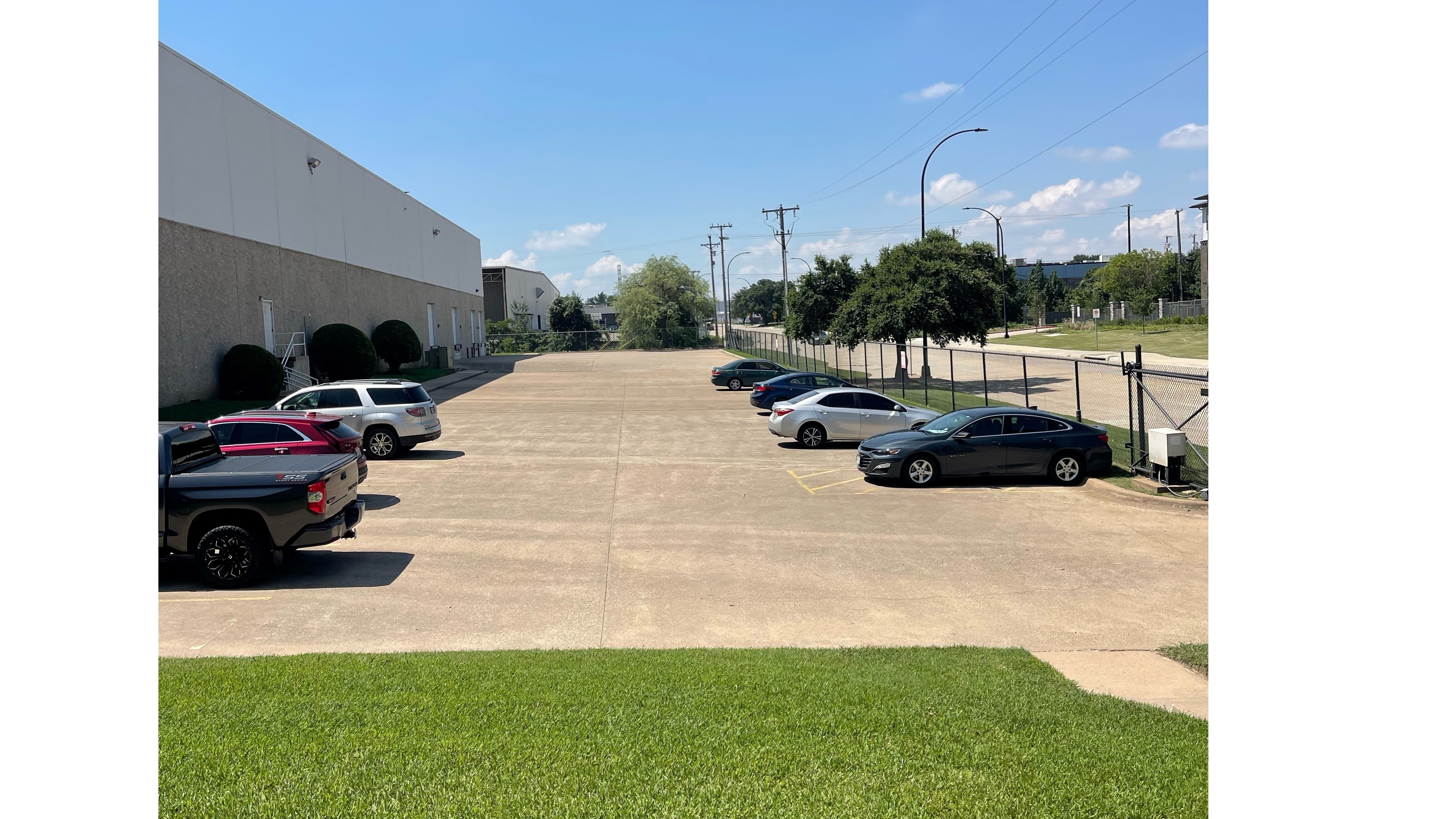 1701 Timberlake Drive, Exterior Building Photo - Side Parking Lot Industrial Property for Lease - 1701 Timberlake Drive, Arlington, Texas, 76010 (4)