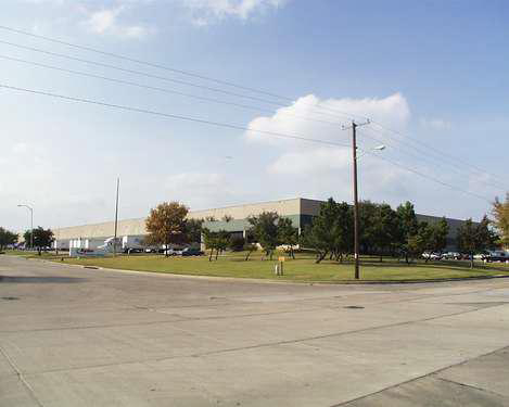 Industrial Space for Lease - 1211 Avenue T, Grand Prairie, TX, 75050