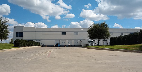 1051 Republic Dr, Exterior Building Photo - From Republic, East tenant, North wall. Industrial Property for Lease - 1051 Republic Dr, Roanoke, Texas, 76262 (5)