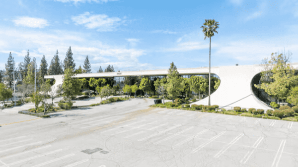 Industrial Space for Lease - 20525 Nordhoff St, Chatsworth, CA, 91311