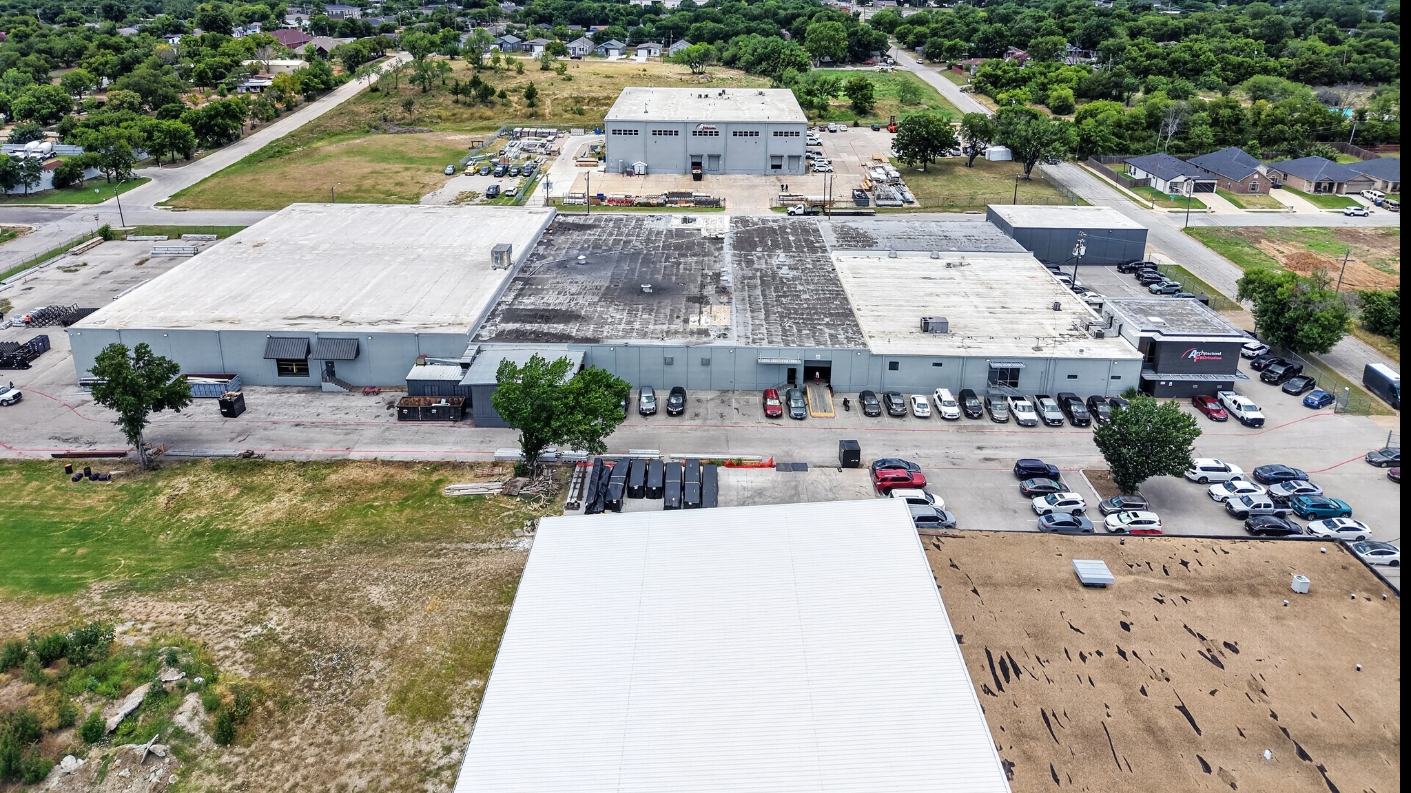 Industrial Property for Lease or Sale - 2100 E Richmond Ave, Fort Worth, Texas, 76104 (1)