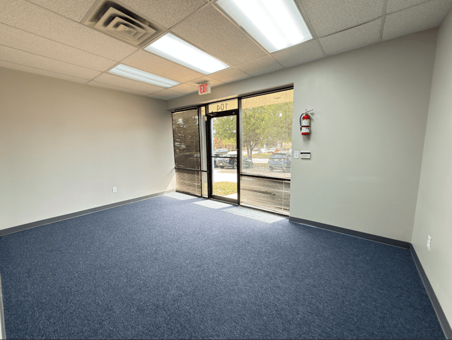 Industrial Property for Lease - 2433 Lacy Lane, Carrollton, Texas, 75006 (2)