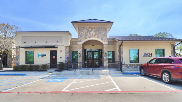 Office Building for Sale - 10 E McDermott Dr, Allen, TX, 75002