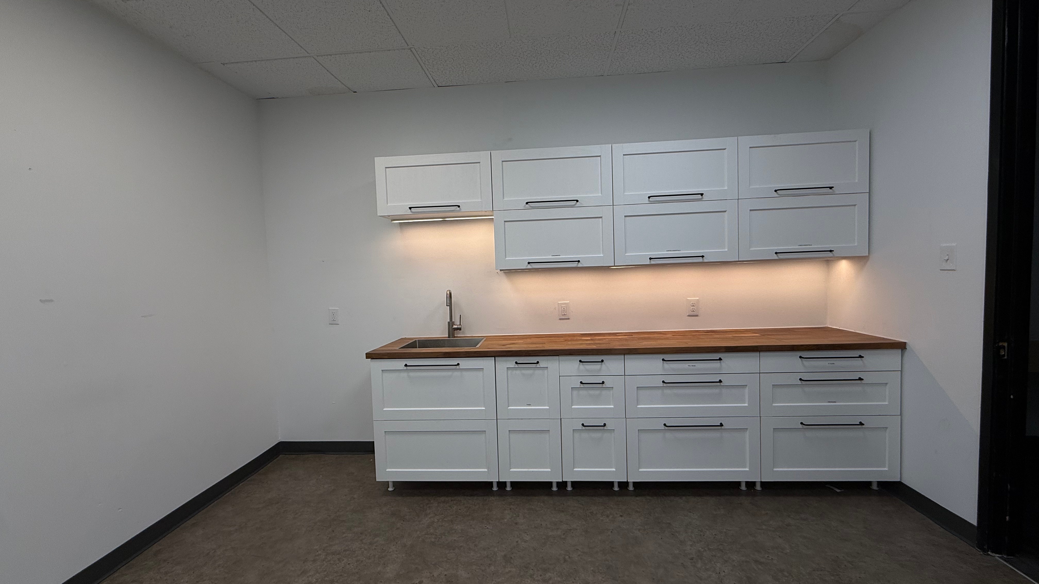 Office Property for Rent - 14665 Midway Rd, Addison, Texas, 75001 (3)