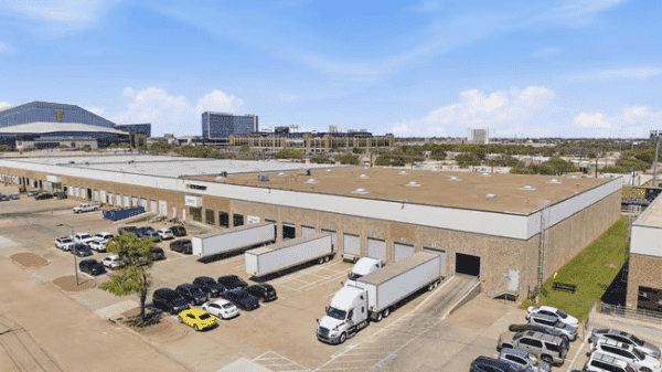 Industrial Property for Lease or Sale - 2001-2015 Exchange Dr, Arlington, TX, 76011