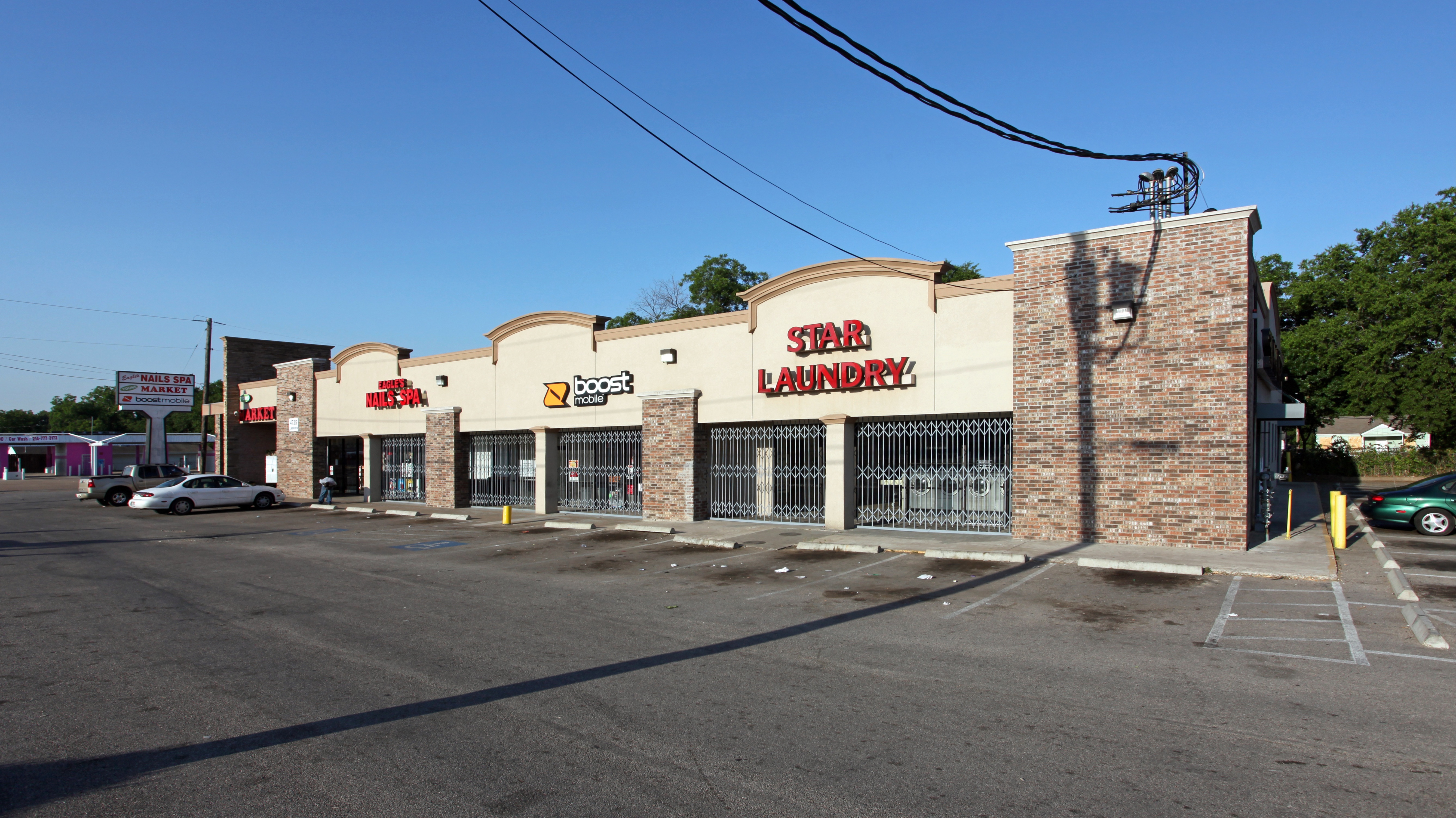 Retail Property for Sale - 4735 S Lancaster Rd, Dallas, Texas, 75216 (2)