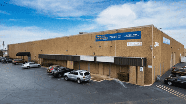 560 North Beach Street, Exterior Building Photo - undefined Industrial Property for Lease - 560 North Beach Street, Fort Worth, Texas, 76111 (1)