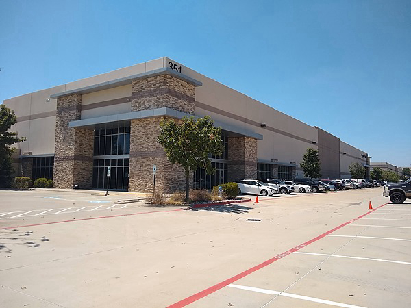 Industrial Property for Lease - 351 Lakeside Pkwy, Flower Mound, Texas, 75028-4014 (2)