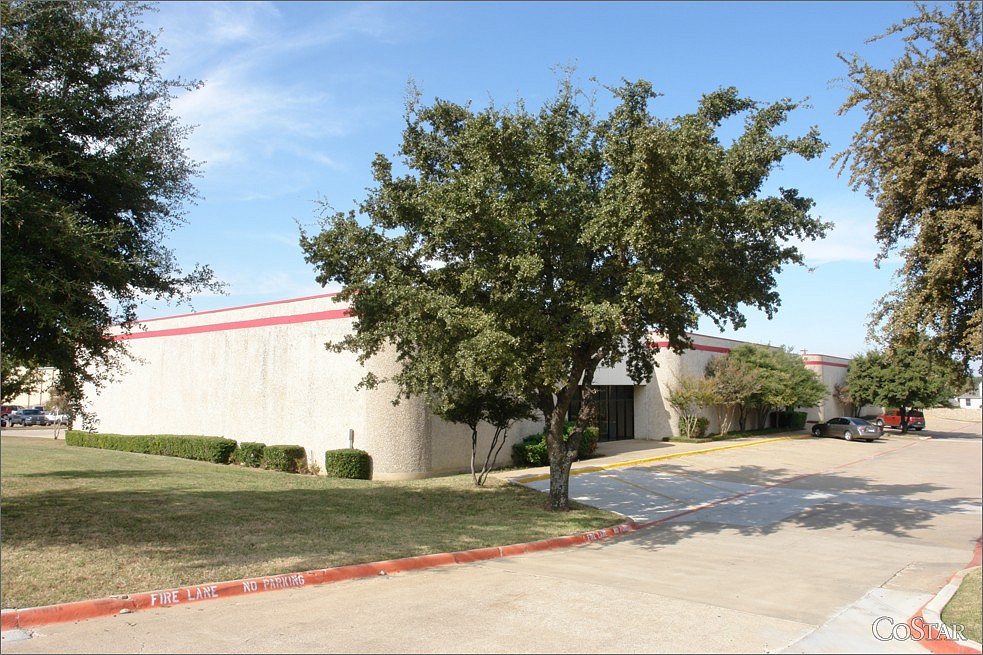 Industrial Property for Lease - 1210 E Avenue J, Grand Prairie, Texas, 75050 (1)