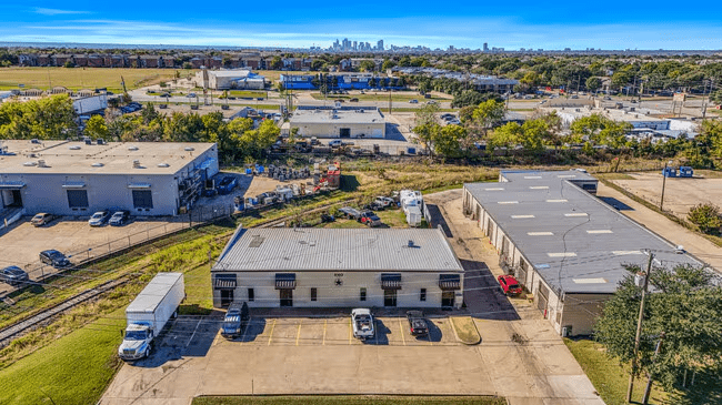 Industrial Property for Lease - 8160 Moberly Ln, Dallas, Texas, 75227-2389 (1)