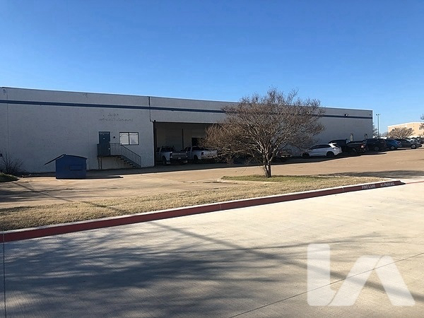 Industrial Property for Lease - 545 Commerce St, Southlake, Texas, 76092-9187 (2)
