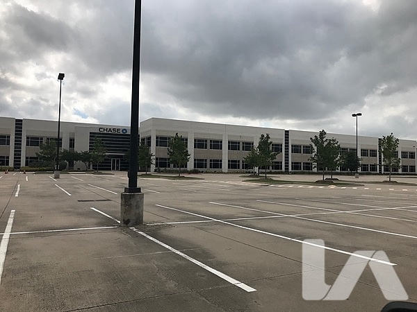 Office Property for Lease or Sale - 2777 Lake Vista Dr, Lewisville, TX, 75067-3885