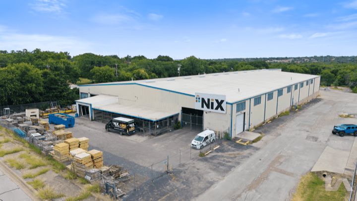 Industrial Property for Lease - 921 East Waggoman Street, Fort Worth, Texas, 76110 (1)