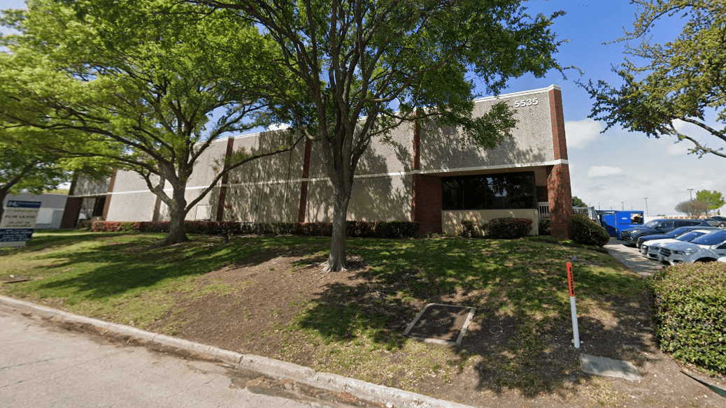 Industrial Property for Lease - 5535 Red Bird Center Dr, Dallas, Texas, 75237 (1)