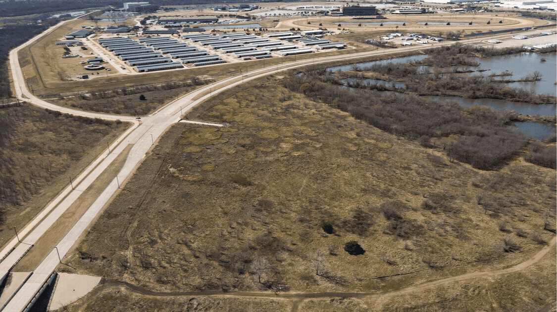 Land for Sale - 1800 W Hunter Ferrell Rd, Irving, Texas, 75060 (1)