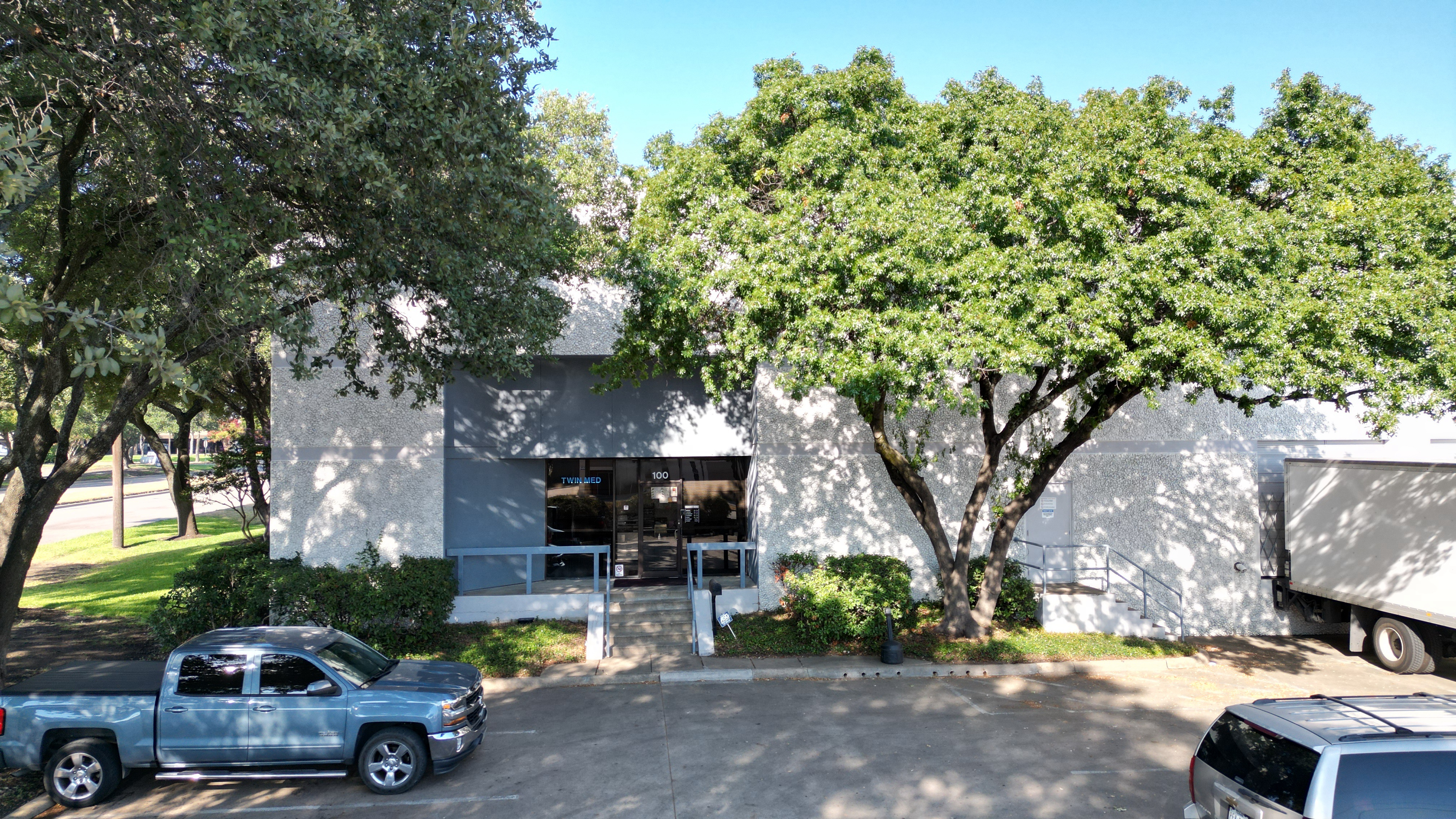10401 Miller Rd, Exterior Building Photo - undefined Industrial Property for Lease - 10401-10411 Miller Rd, Dallas, Texas, 75238 (3)