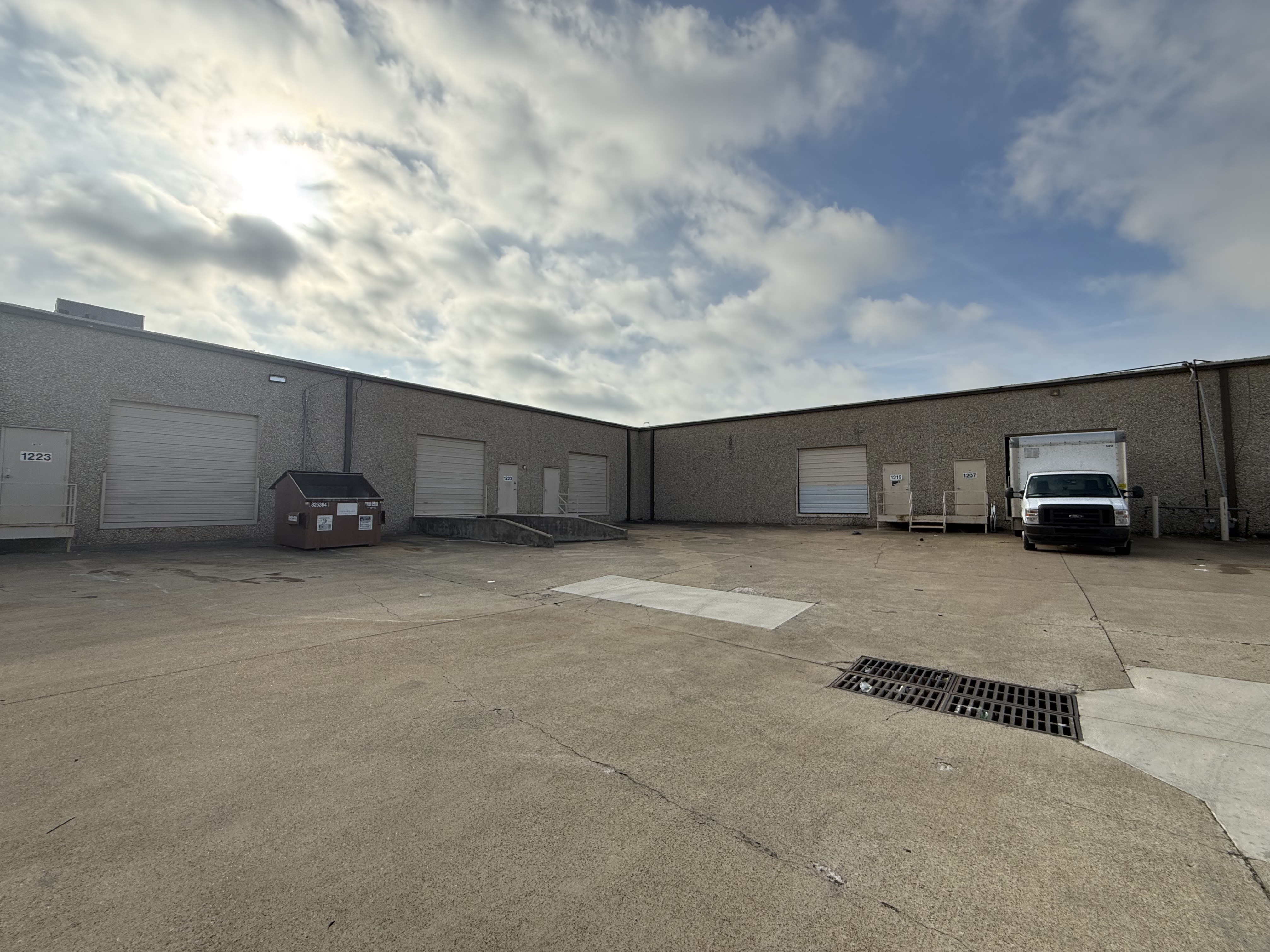 Flex Property for Sale - 1207-1241 N Glenville Dr, Richardson, Texas, 75081 (6)